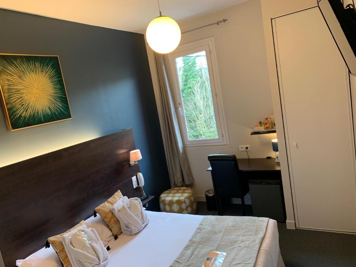 Logis Hotel Aux Berges De L'Aveyron Onet-le-Château 外观 照片
