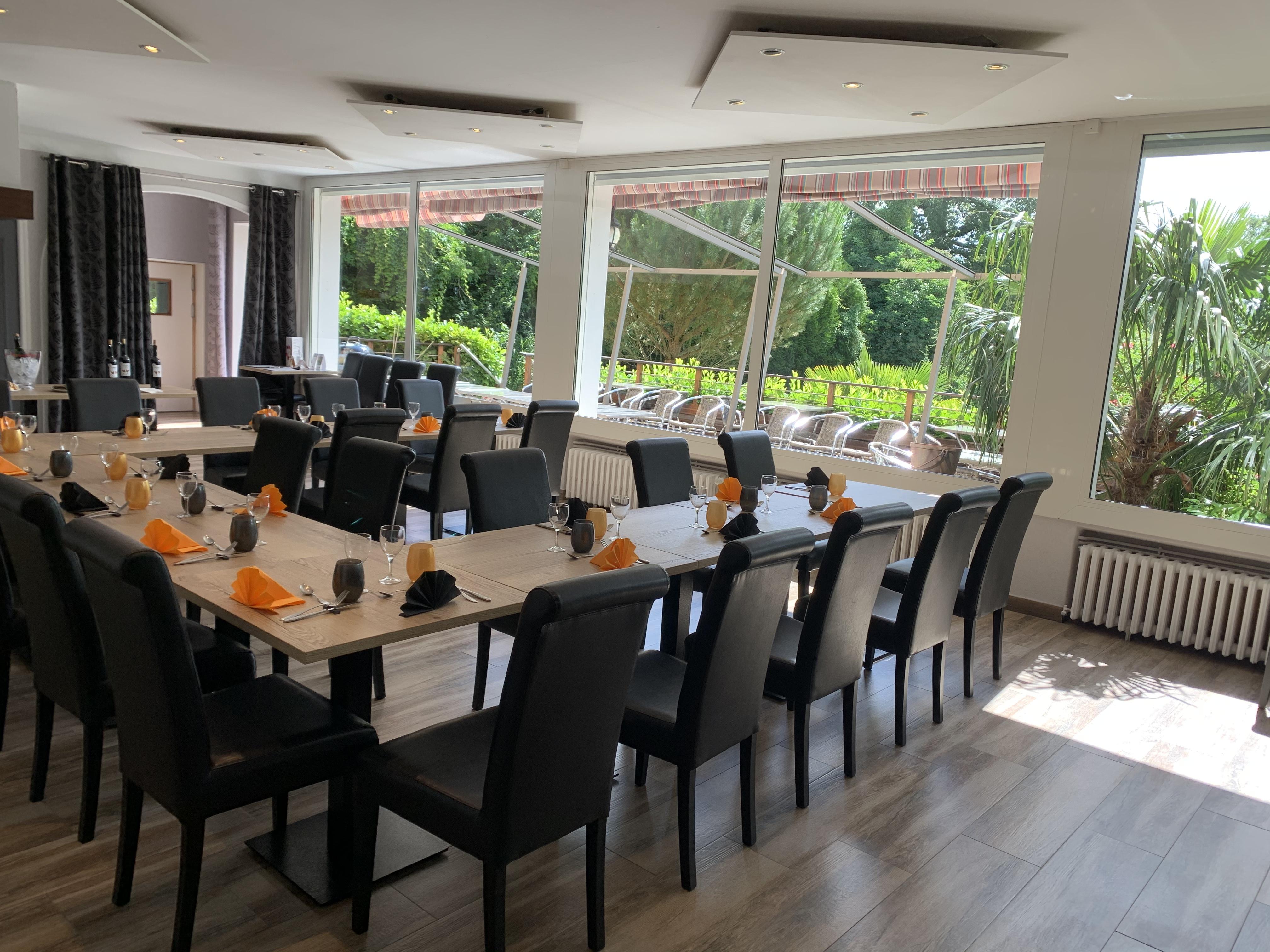 Logis Hotel Aux Berges De L'Aveyron Onet-le-Château 外观 照片